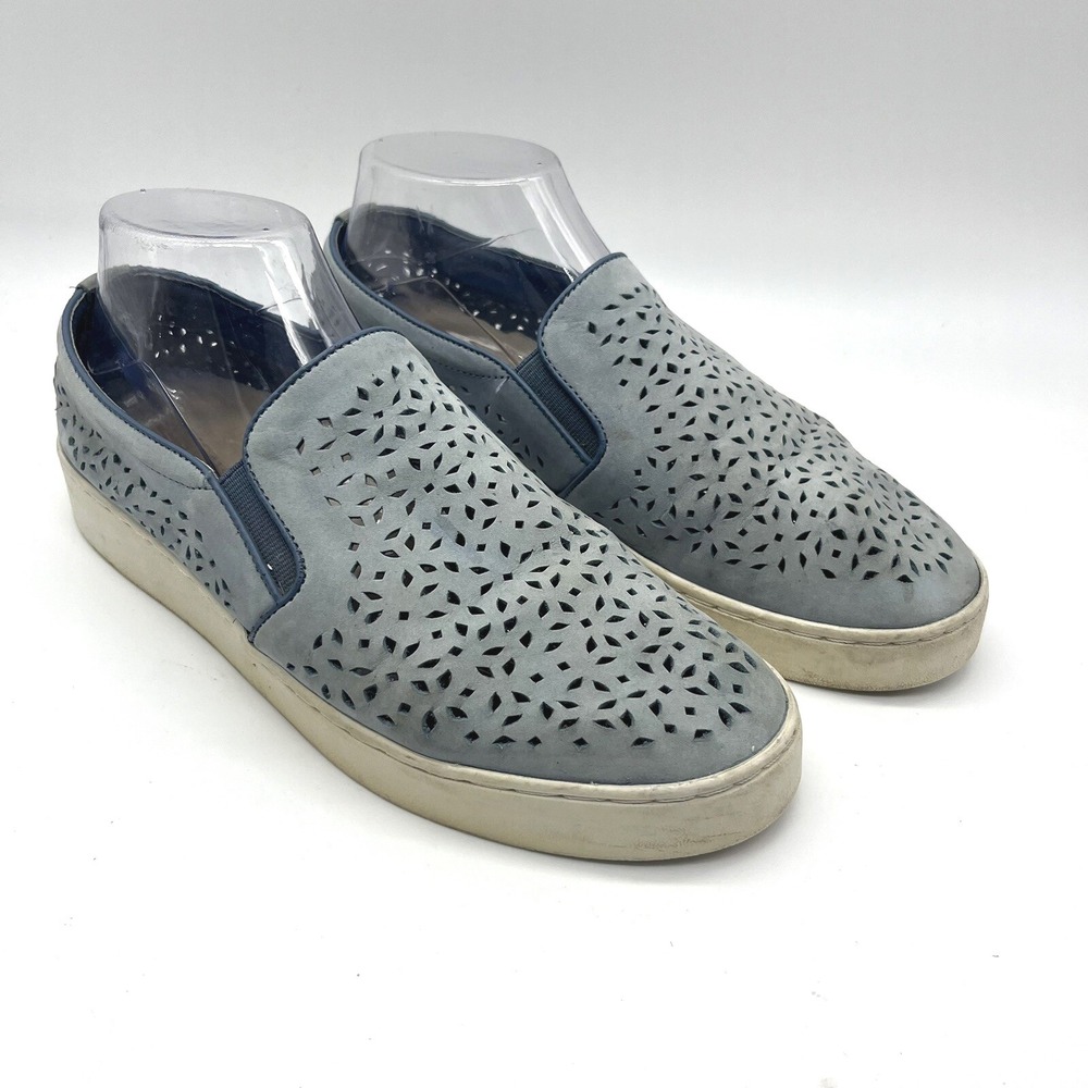 Vionic‎ Perforated Slip On Sneakers Women's Size 9 Blue Leather Cutout